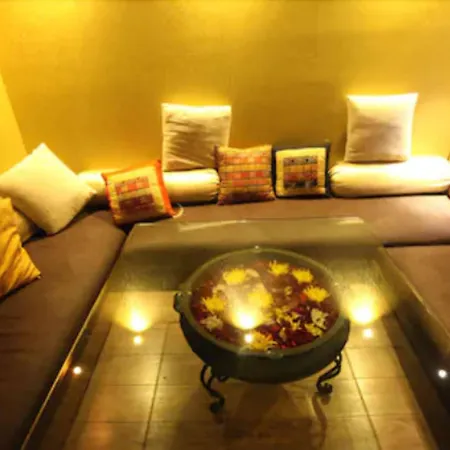 Peninsula Grand-2